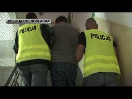 Kędzierzynianin został zatrzymany przez policjantów z Komisariatu Kolejowego we Wrocławiu.