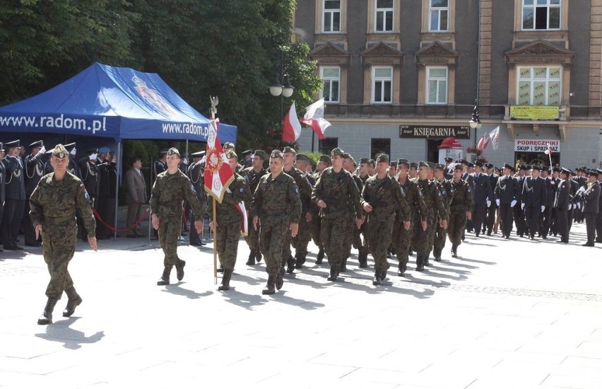 Dzień z Mundurem - piknik ze słuzbami mundurowyni