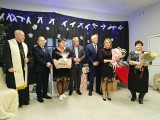 Gmina Jastrzębia. Uroczyste otwarcie nowej świetlicy wiejskiej w Wojciechowie. Było też wspólne kolędowanie i pyszny poczęstunek