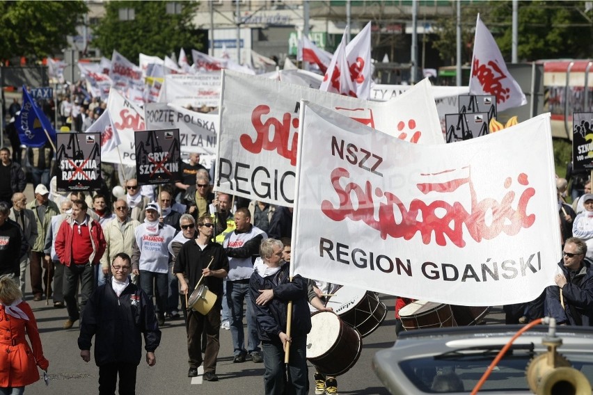 Związkowcy protestują w Warszawie. Ma być tłumnie i głośno,...