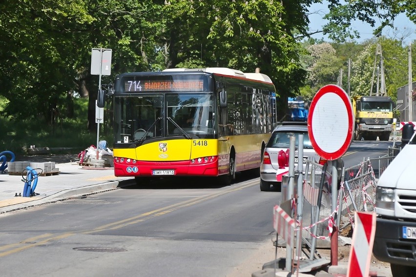 Nowa pętla tramwajowa na Osobowicach nabiera kształtu (ZDJĘCIA)