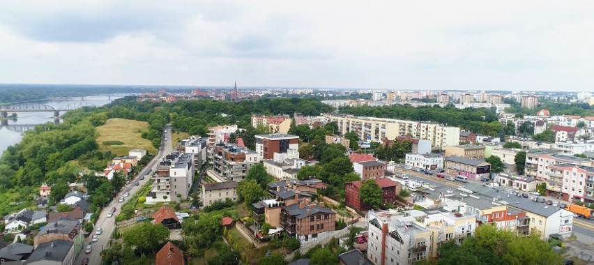 Toruń z drona prezentuję się naprawdę niesamowicie!...