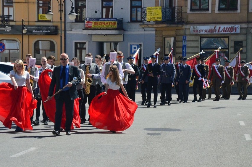 8 maja, to rocznica podpisania aktu kapitulacji przez Rzeszę...