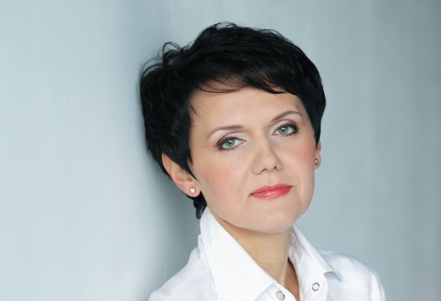 Olga Pasiecznik, wybitna śpiewaczka, solistka Polskiej Opery Królewskiej.