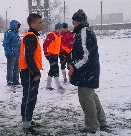 Trener JBB Start Łyse miał sporo uwag do swoich podopiecznych.