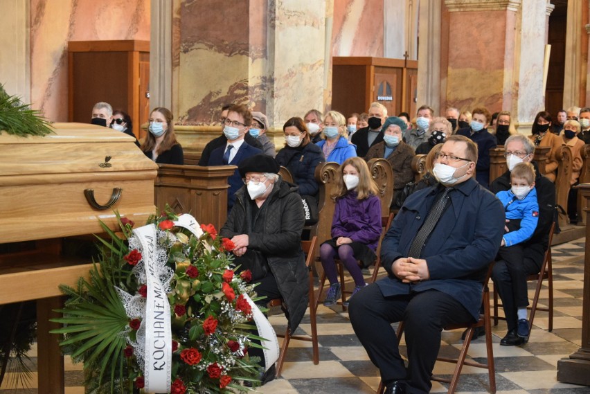 Pogrzeb Lucjana Rolki, wieloletniego organisty w parafii...