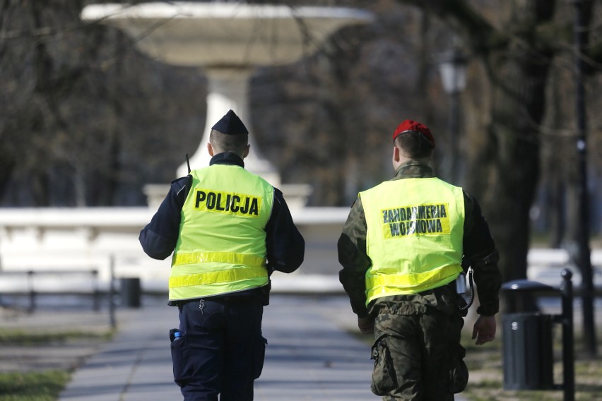 Policja tłumaczy sytuację zwiększoną liczbą patroli w...