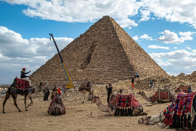 Prace przy renowacji piramidy potrwają trzy lata. Można się spodziewać kolejnej krytyki, a nawet protestów.