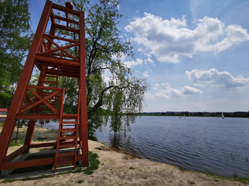 Niebezpiecznie nad wodą. Pijany ojciec "opiekował" się dziećmi nad Chechłem. Czterolatek niemal utonął