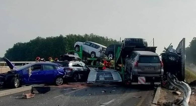 Wypadek lawety na autostradzie A1 w województwie łódzkim.