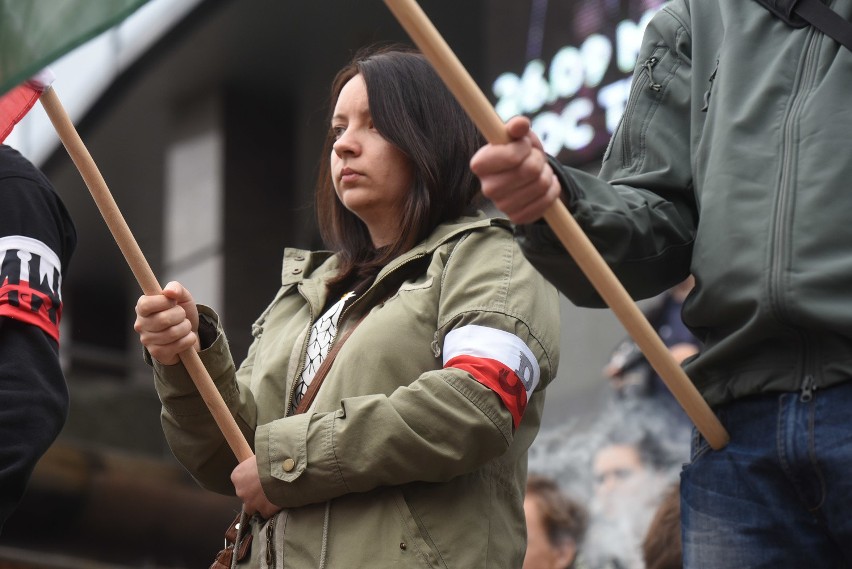 Manifestacja narodowców przeciwko uchodźcom i imigrantom na...