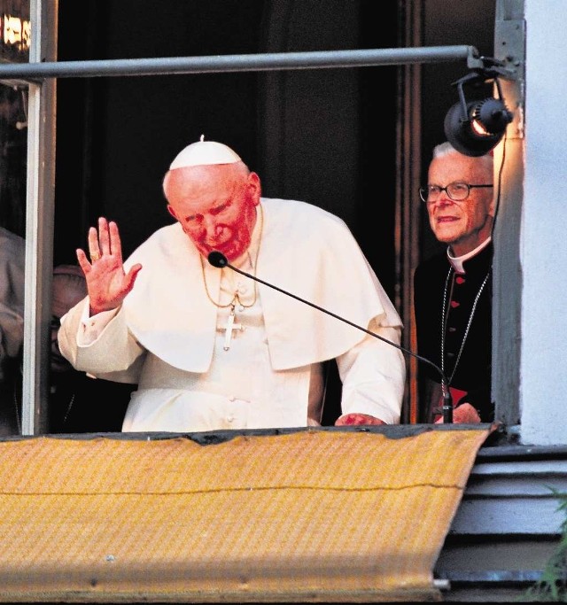 Ostatnie spotkanie z Janem Pawłem II w oknie papieskim.