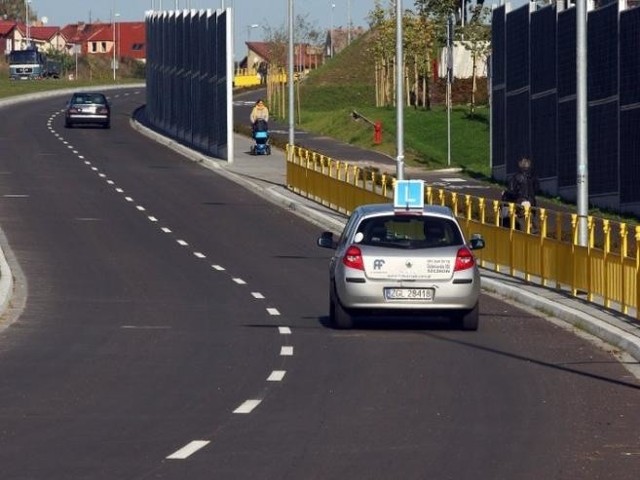 Przetarg dotyczy trzeciego odcinka Trasy Północnej w Szczecinie od ulicy Łącznej do ul. Szosa Polska