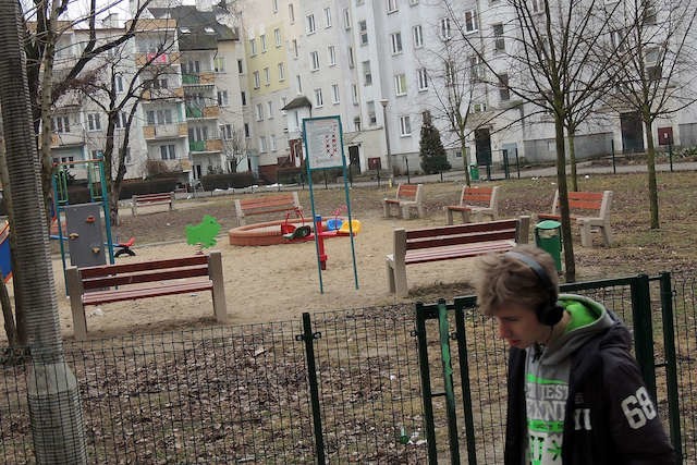 Jednym z przykładów projektu zrealizowanego w ramach budżetu obywatelskiego jest plac zabaw topolowy ludzik przy ulicy Hurynowicz