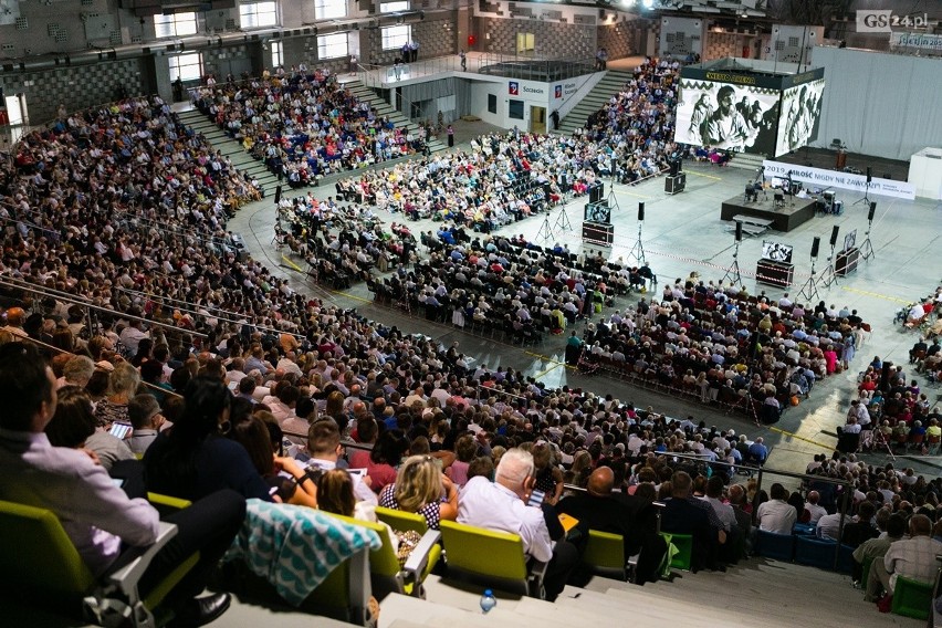 Kongres Świadków Jehowy w Netto Arenie w Szczecinie [ZDJĘCIA, WIDEO] 