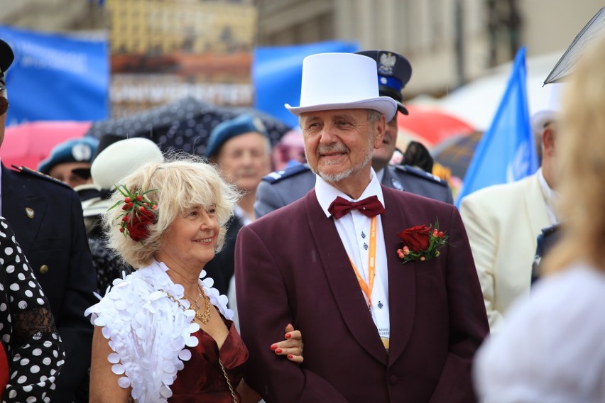 Parada kapeluszy we Wrocławiu. Dni Seniora 2022