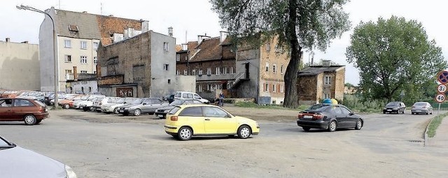 U zbiegu ul. Portowej, Marcinkowskiego i Rybackiej powstanie rondo