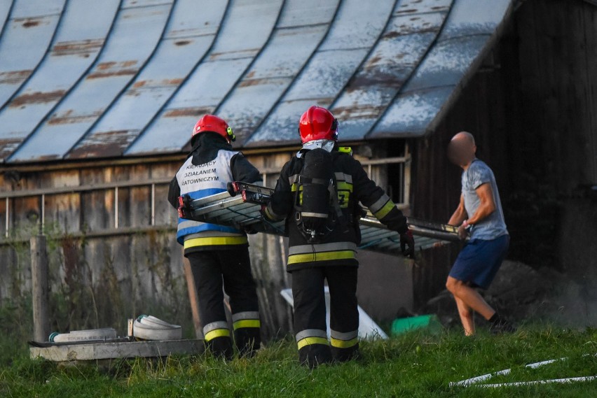 Kościelisko. Pożar drewnianego budynku mieszkalnego [ZDJĘCIA]