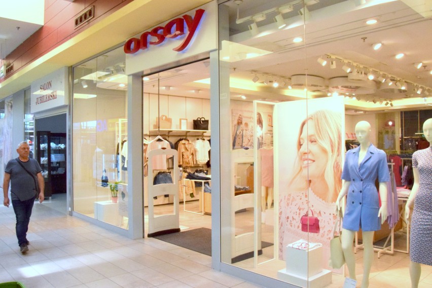 Orsay wychodzi z Polski i likwiduje sklepy w Kielcach. Jako ostatni w Polsce zamknięty zostanie salon w Galerii Echo. Zobacz zdjęcia