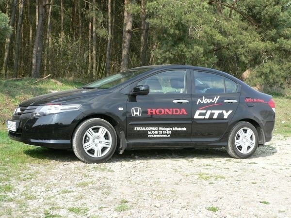 Honda city wbrew nazwie sprawdza się nie tylko w jeździe miejskiej, ale także w dłuższych trasach