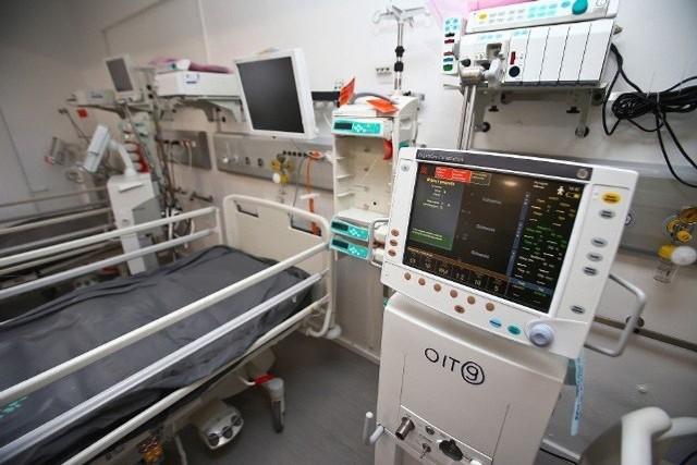 W środę w koszalińskim szpitalu przebywało 39 pacjentów z Covid - 19 (wśród nich była trójka dzieci)