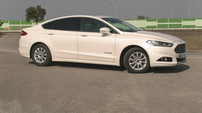 Ford Mondeo Hybrid...