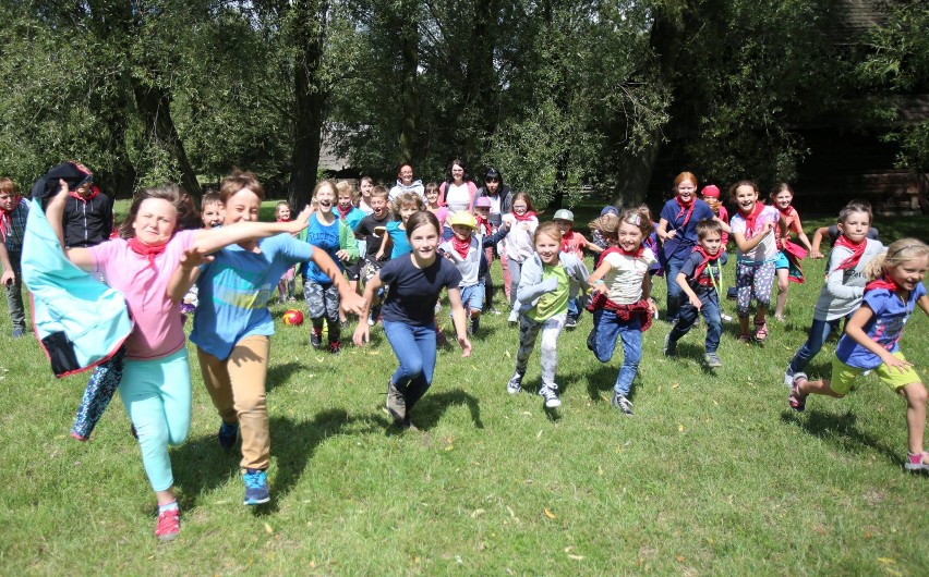 Półkolonie Poznań: Sprawdź, jakie oferty znajdziesz w...