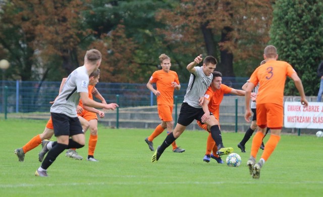 Gwarej Zabrze zremisował 0:0 z Escolą Varsovia Warszawa w meczu 9. kolejki Centralnej Ligi Juniorów U-18.
