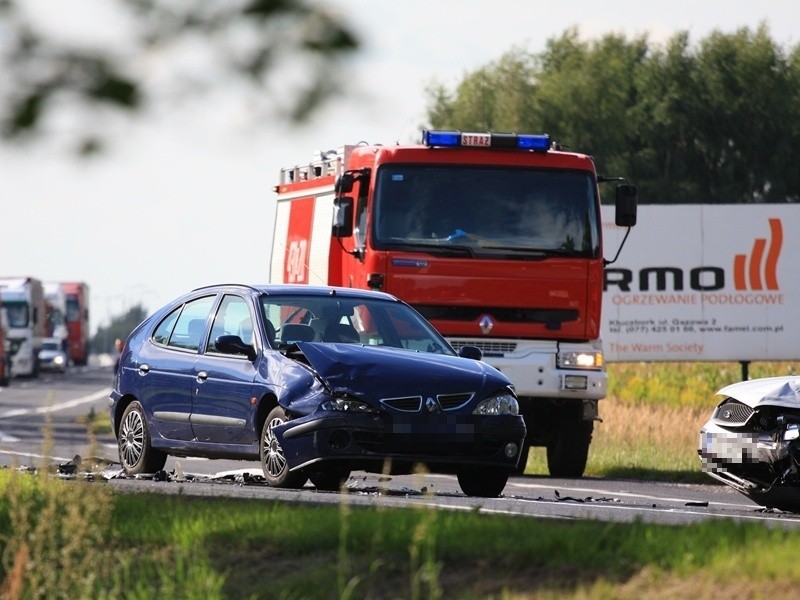 Wypadek trzech samochodów w Ligocie Górnej