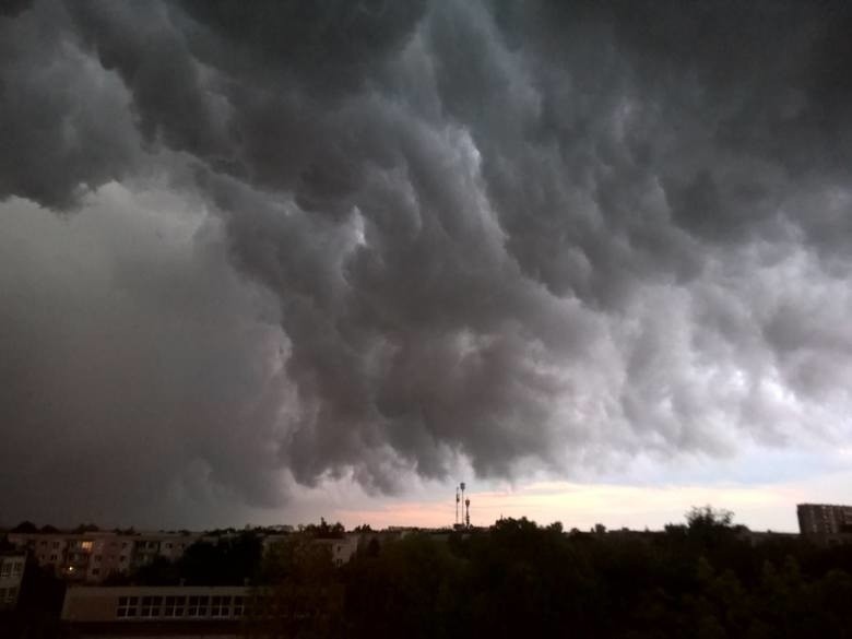 Pogoda w Białymstoku i woj. podlaskim. Burze, deszcz, silny...