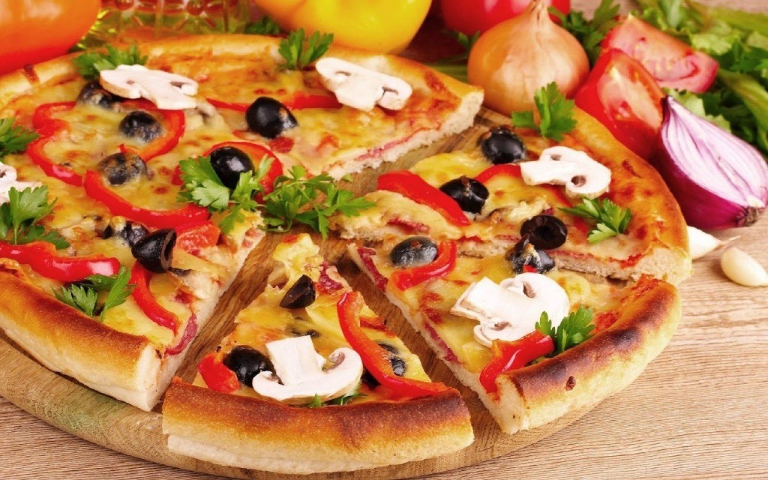 10 najlepszych pizzerii w Toruniu. Gdzie warto zjeść pizzę