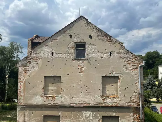 Kamienica sąsiadująca z restauracją Widnokrąg - już rozpoczął się tam remont. Zobaczcie jak obecnie wygląda w środku