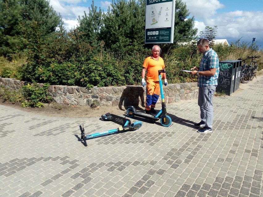 Sopot: Hulajnogi elektryczne znikają z ulic. Wspólna akcja Zarządu Dróg i Zieleni oraz strażników miejskich 