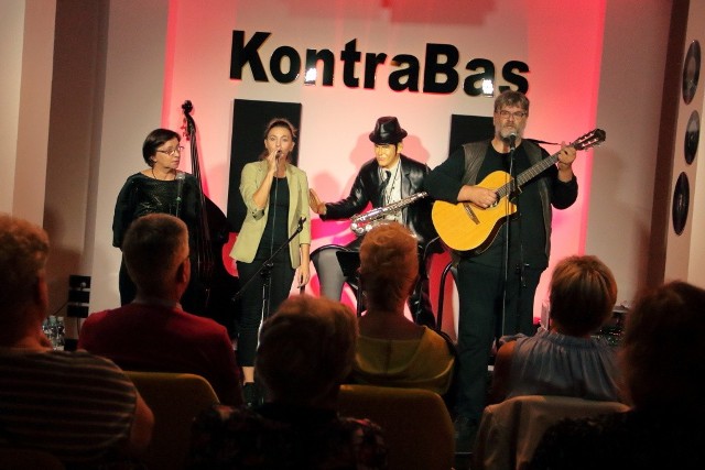 Koncert Wojtka Gęsickiego w studiu KontraBas w Centrum Kultury i Sztuki w Sępólnie Krajeńskim