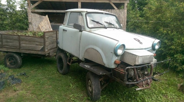 A co się stanie, gdy typowy Janusz zabierze się za tuning? Takie pytanie zadali sobie autorzy strony na Facebooku "Janusze Tuningu". Trafiają tam zdjęcia wyjątkowo nieudanie przerobionych samochodów. Aż trudno uwierzyć, że takie "okazy" można spotkać na drogach. Sprawdźcie!