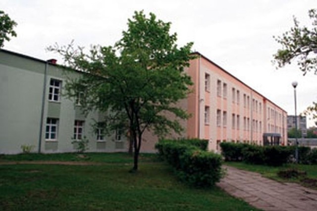 Wydział Sztuki znajduje się przy ulicy Malczewskiego 22 w Radomiu.