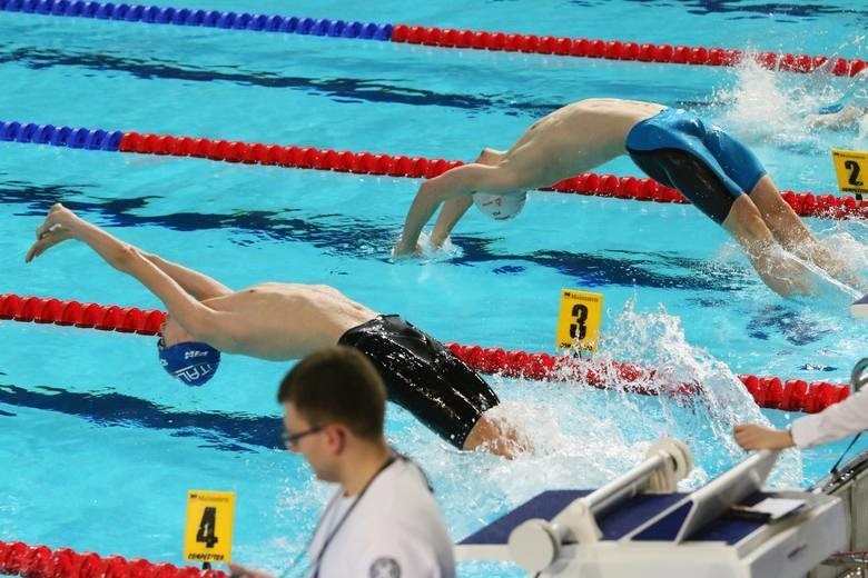 Gwiazdy pływania powalczą w Lublinie o minima na Igrzyska Olimpijskie do Tokio. Zobacz zdjęcia 