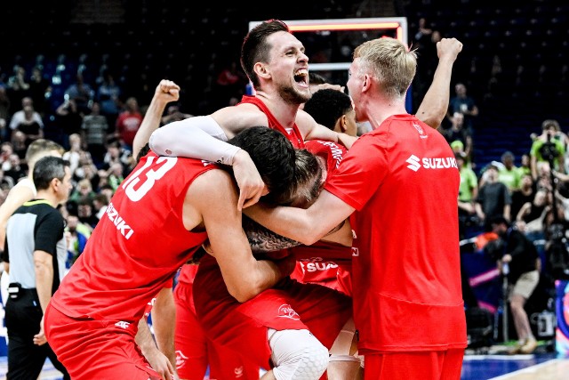 Polacy pokonali w ćwierćfinale Słowenię i teraz zagrają o finał