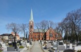 Zakażony proboszcz parafii w Piekarach Śląskich. Jak będzie funkcjonował kościół?