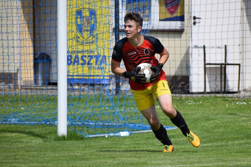 GKS Świniary wygrało z Basztą Rytwiany 2-1.