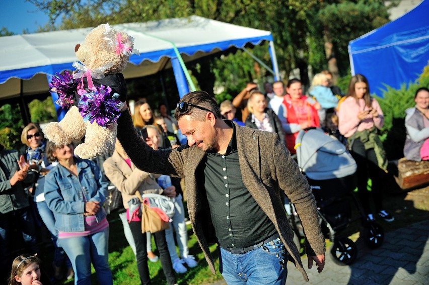 Wielki koncert charytatywny „Dobrodzienianki mówią Rakowi...