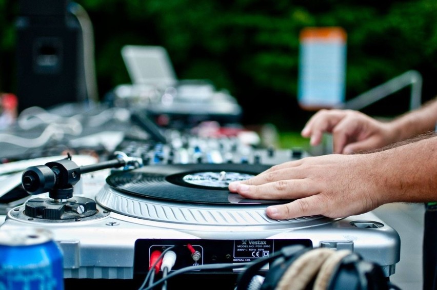 Jastrzębie: Profesjonalne warsztaty DJ-skie na skateparku