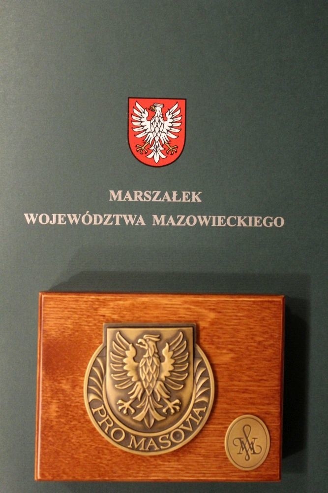 Najwyższe odznaczenie marszałka dla mieszkańca gminy Kozienice. Piotr Kozłowski z medalem "Pro Masovia"