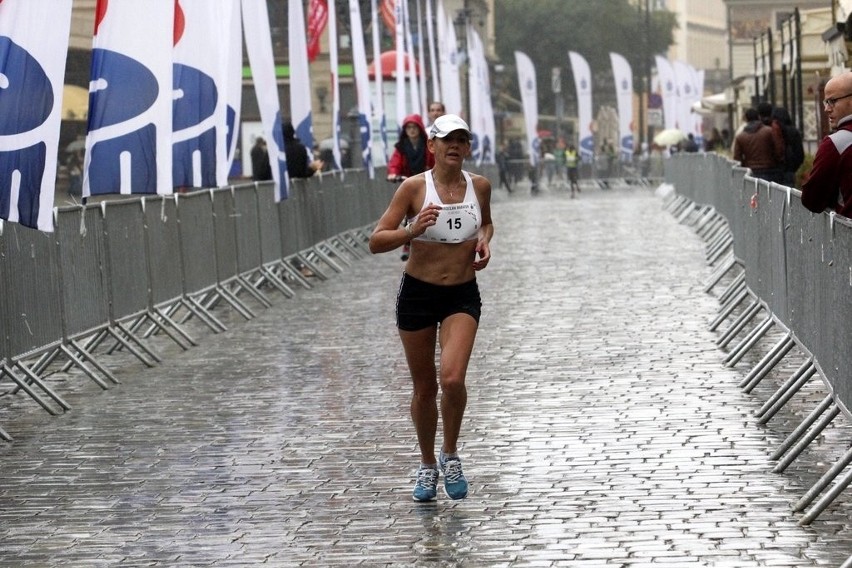 Maraton Wrocław - ZDJĘCIA - zawodnicy z numerami 1 - 200