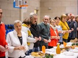 W Białobrzegach będzie śniadanie wielkanocne dla seniorów. Przy stole zasiądzie kilkaset osób, będa tradycyjne dania i prezenty na święta