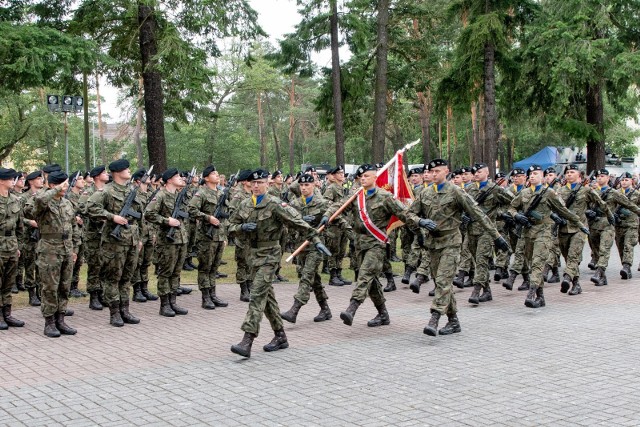 Przysięga wojskowa w Żaganiu, w 34 Brygadzie Kawalerii Pancernej