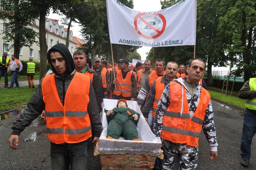 Drwale protestują w Szczecinku.