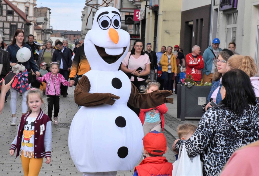 Na Rynku w Inowrocławiu odbyła się plenerowa impreza z...