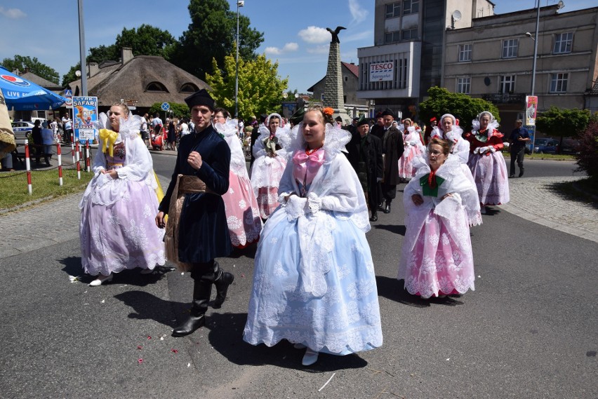 Boże Ciało w Żywcu: Tłumy wiernych i Asysta Żywiecka ZDJĘCIA