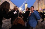 Kilkaset osób uczestniczyło w flash mobie w Rzeszowie